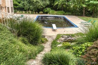 Warson Acres - Residential