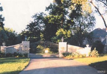 Warson Acres - Residential