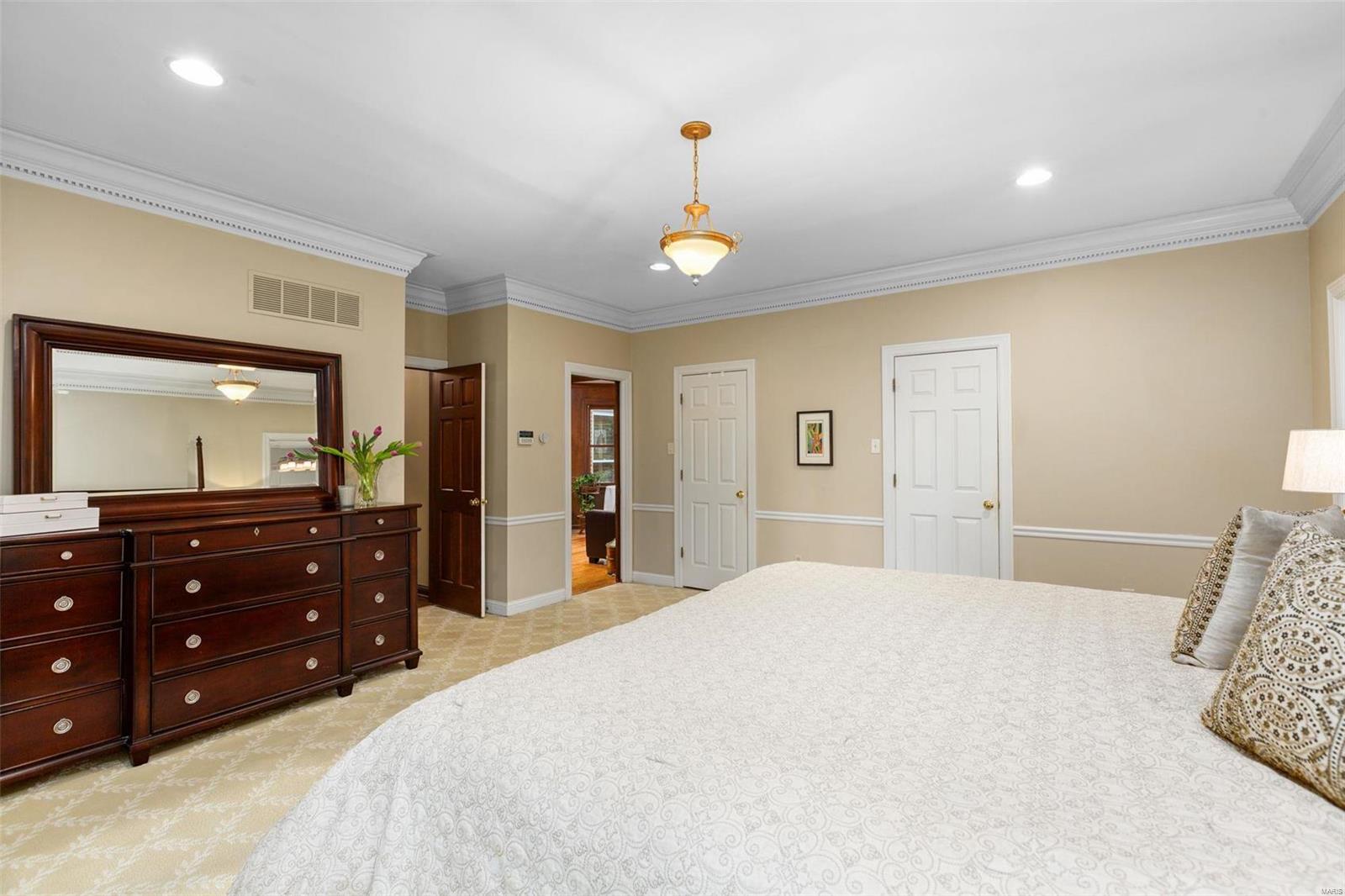 Huntington Farm 4 - Residential