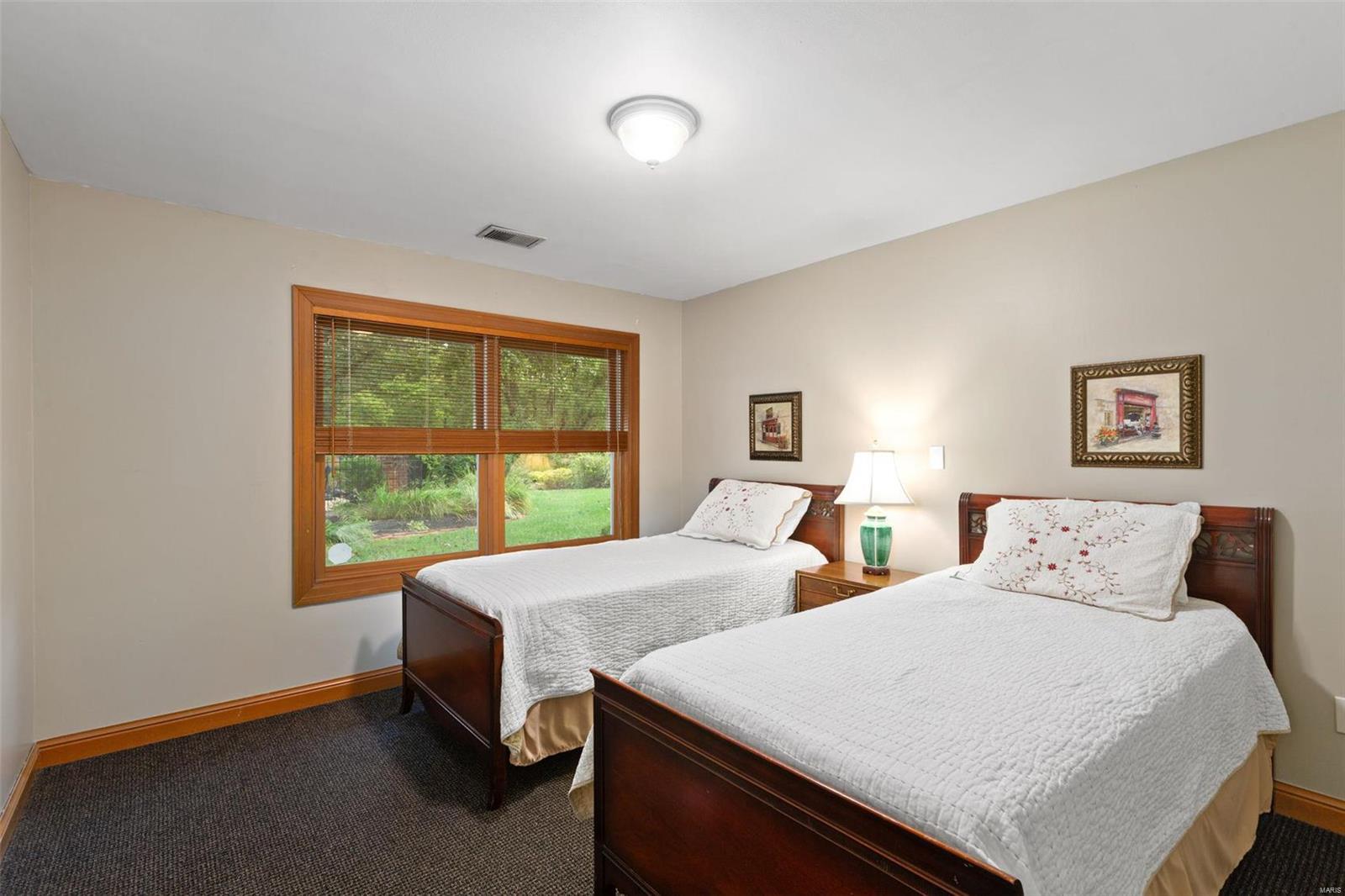 Huntington Farm 4 - Residential