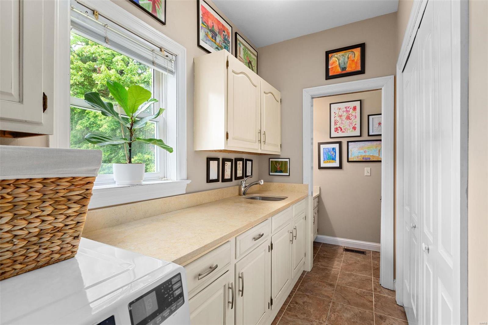 Huntington Farm 4 - Residential