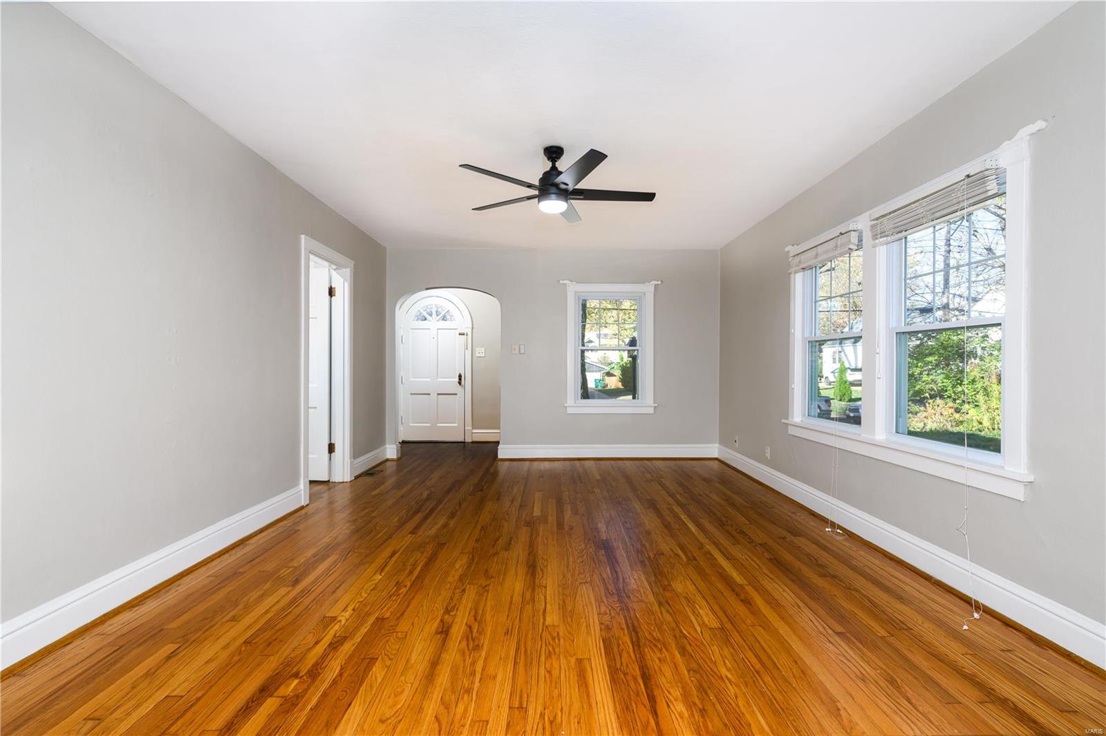 St Louis, Missouri 63119, United States, 2 Bedrooms Bedrooms, ,1 BathroomBathrooms,Residential,Pending,31240