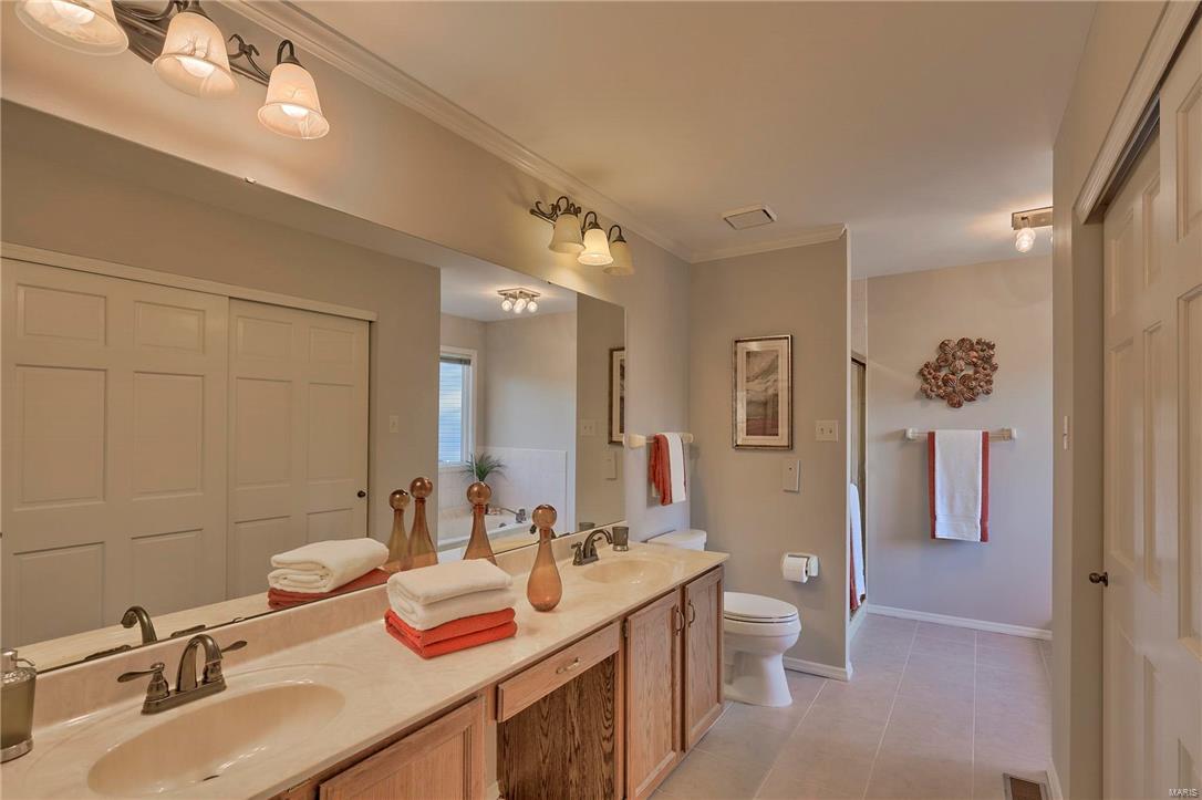 Pointe Clayton - Residential