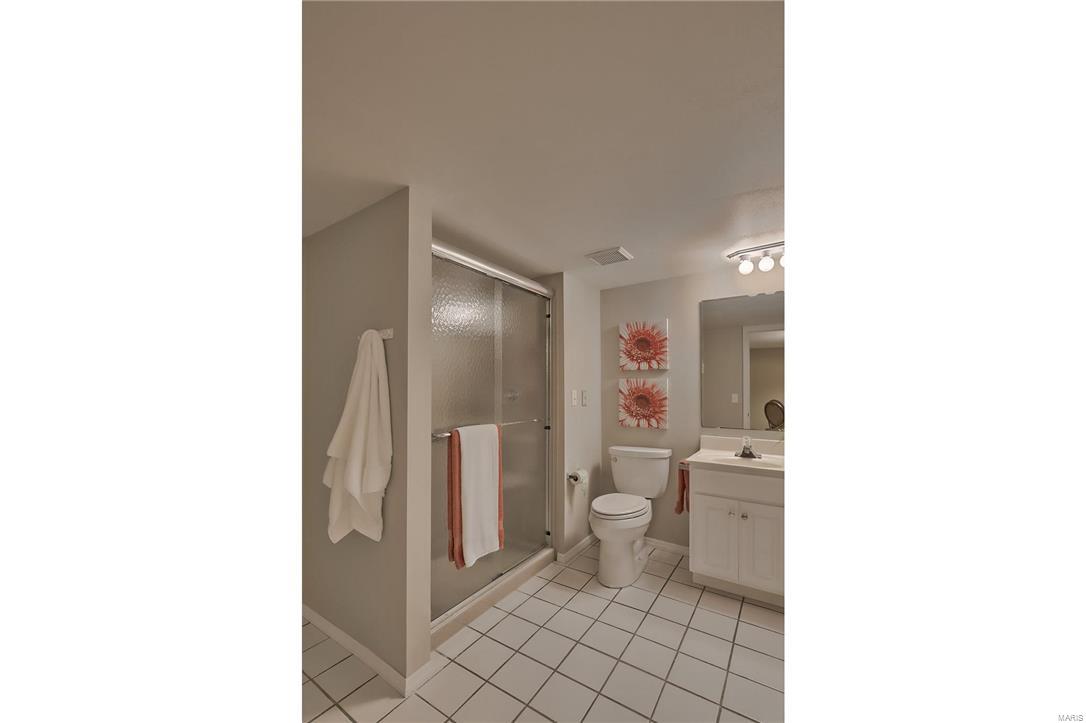 Pointe Clayton - Residential