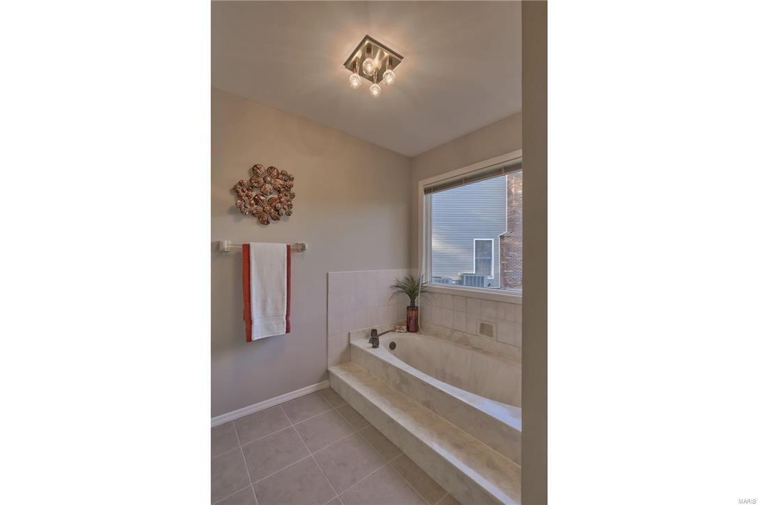 Pointe Clayton - Residential
