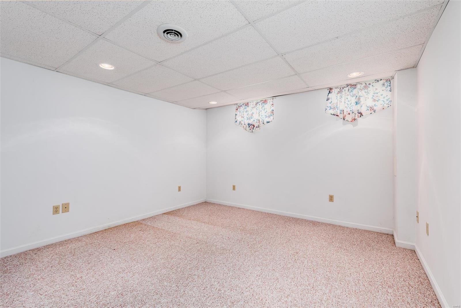 Wellesley Place - Residential Lease