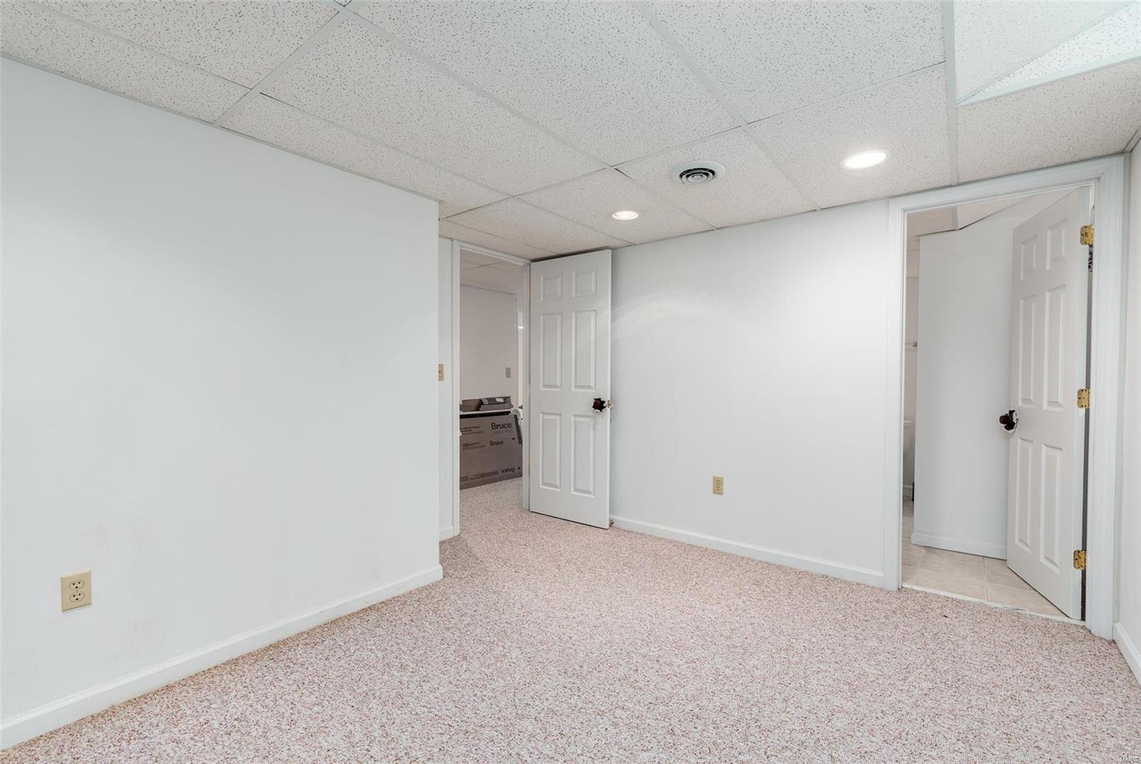 Wellesley Place - Residential Lease