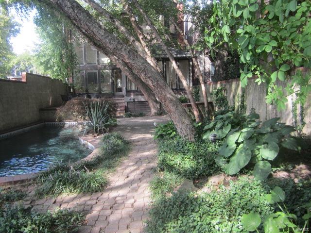 4942-44 McPherson - Residential Income