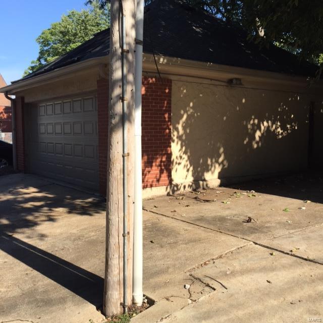 4942-44 McPherson - Residential Income