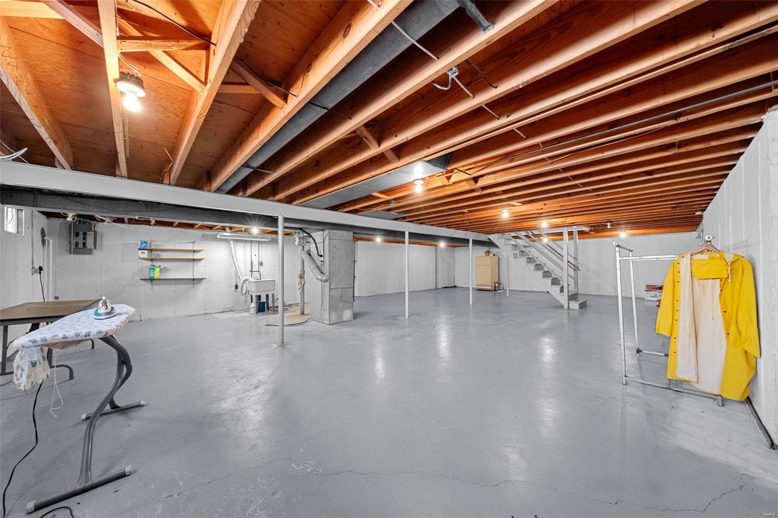 Ballwin, Missouri 63011, United States, 4 Bedrooms Bedrooms, ,2 BathroomsBathrooms,Residential,Active,84500