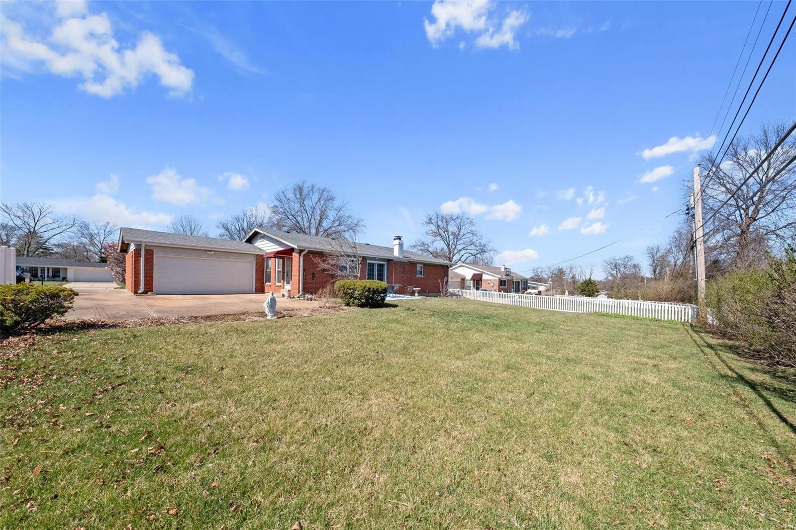 Ballwin, Missouri 63011, United States, 4 Bedrooms Bedrooms, ,2 BathroomsBathrooms,Residential,Active,84500