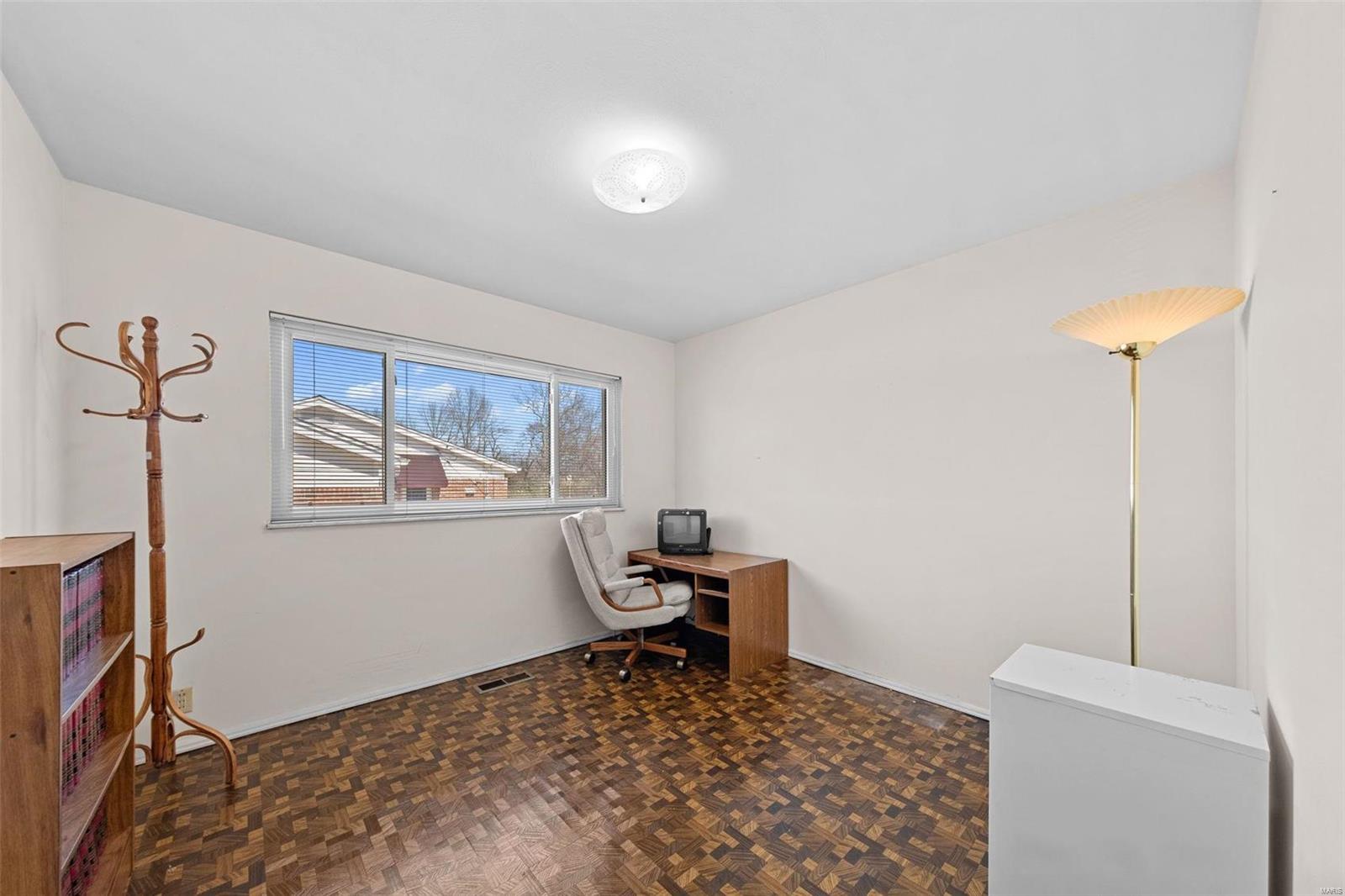 Ballwin, Missouri 63011, United States, 4 Bedrooms Bedrooms, ,2 BathroomsBathrooms,Residential,Active,84500