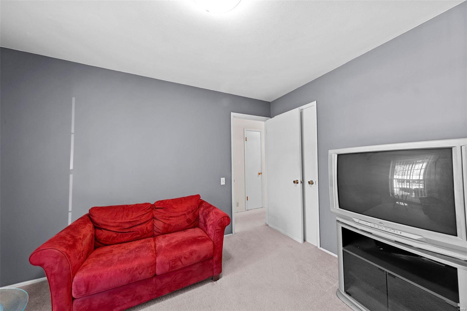 Ballwin, Missouri 63011, United States, 4 Bedrooms Bedrooms, ,2 BathroomsBathrooms,Residential,Active,84500