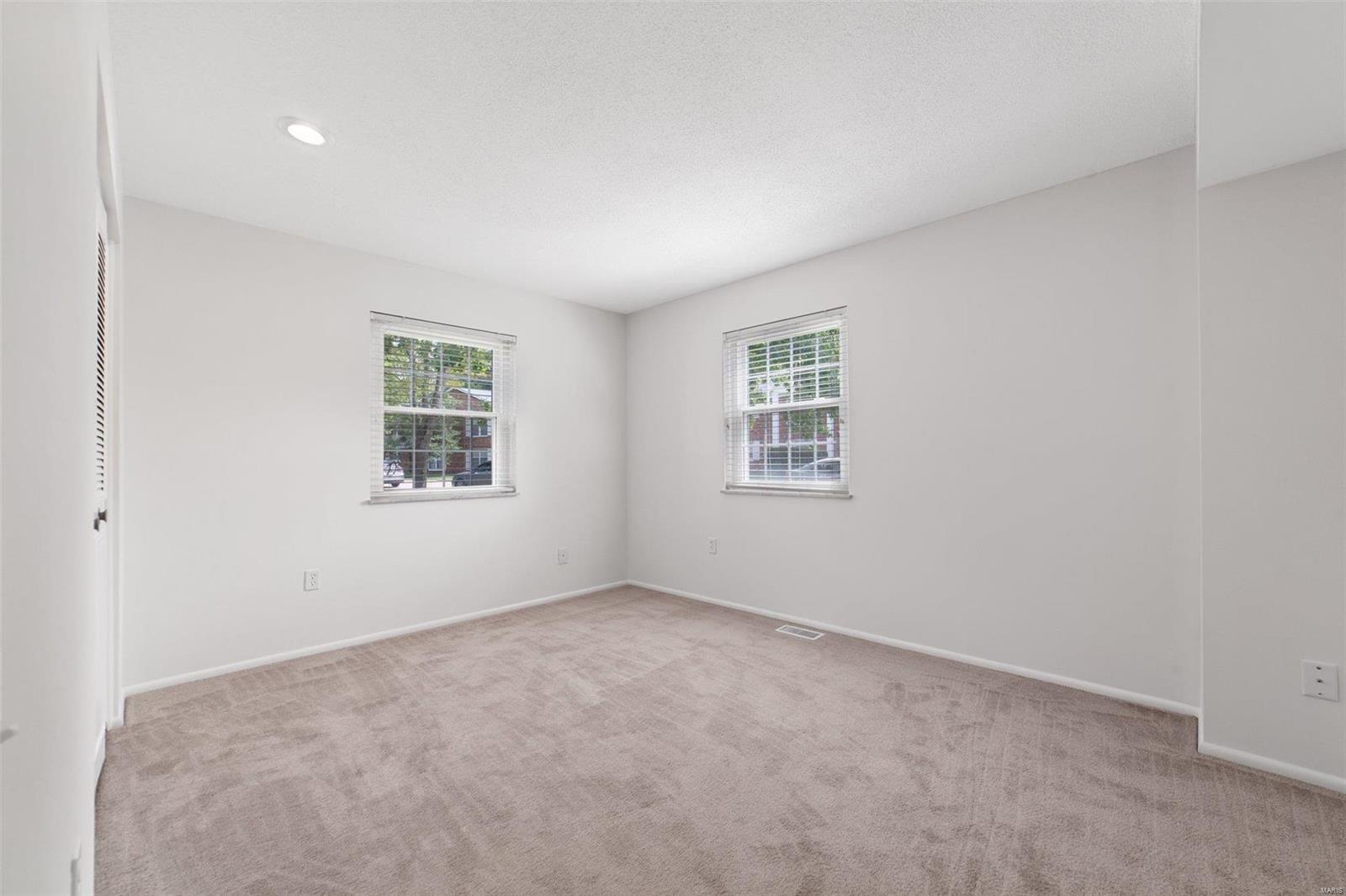 Bridgecrest Estates 2 Condo - Residential