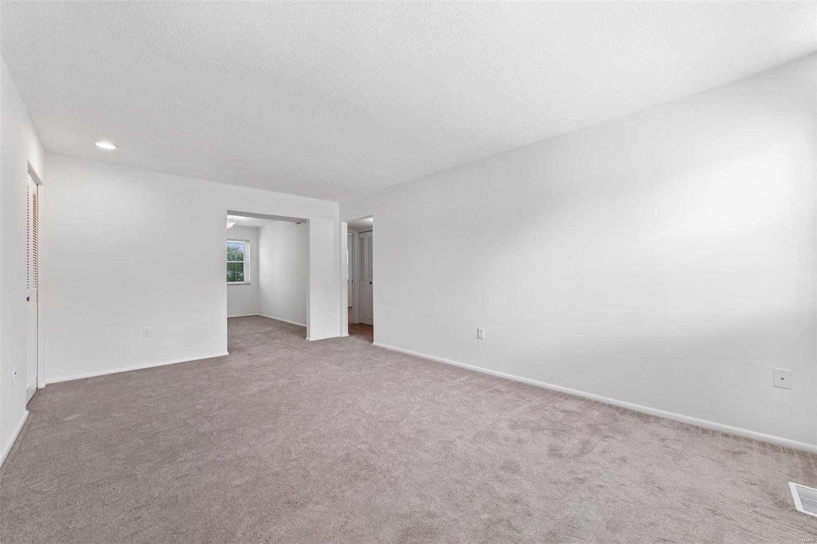 Bridgecrest Estates 2 Condo - Residential