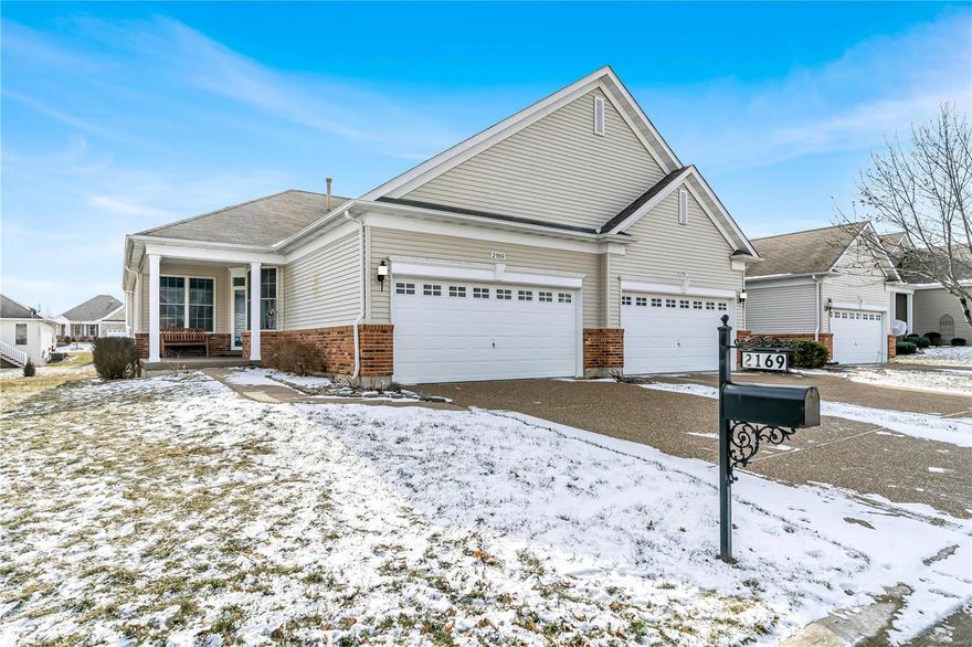 Welcome home to this Heritage of Hawk Ridge 55+ gated community w/tennis/pickleball, 9-hole public golf, pool & clubhouse, all on beautiful grounds w/walking trails! Be wowed by this bright, fresh END UNIT villa.  Your first impression from the new driveway and inviting porch will set the tone for the welcoming entry & bright open floor plan! Split bedroom plan offers 2 bedrms & 2 full baths on the main level, and a massive finished Lower Level with the 3rd full bath.  The Breakfast room w/bay window leads to the conveniently placed laundry, garage entry, and beautifully refreshed Kitchen with pantry, newer SS appliances, and gas range. Overlook the Dining Room and be involved with the party! The floor plan flows seamlessly from the Dining to the spacious Living Rm with deck access and views of manicured grounds. Newer systems, fresh paint, new LVP flooring throughout main floor, and new deck.  Move in & enjoy the very active lifestyle this community offers! Open House Sunday 2/4 12-2 Location: End Unit