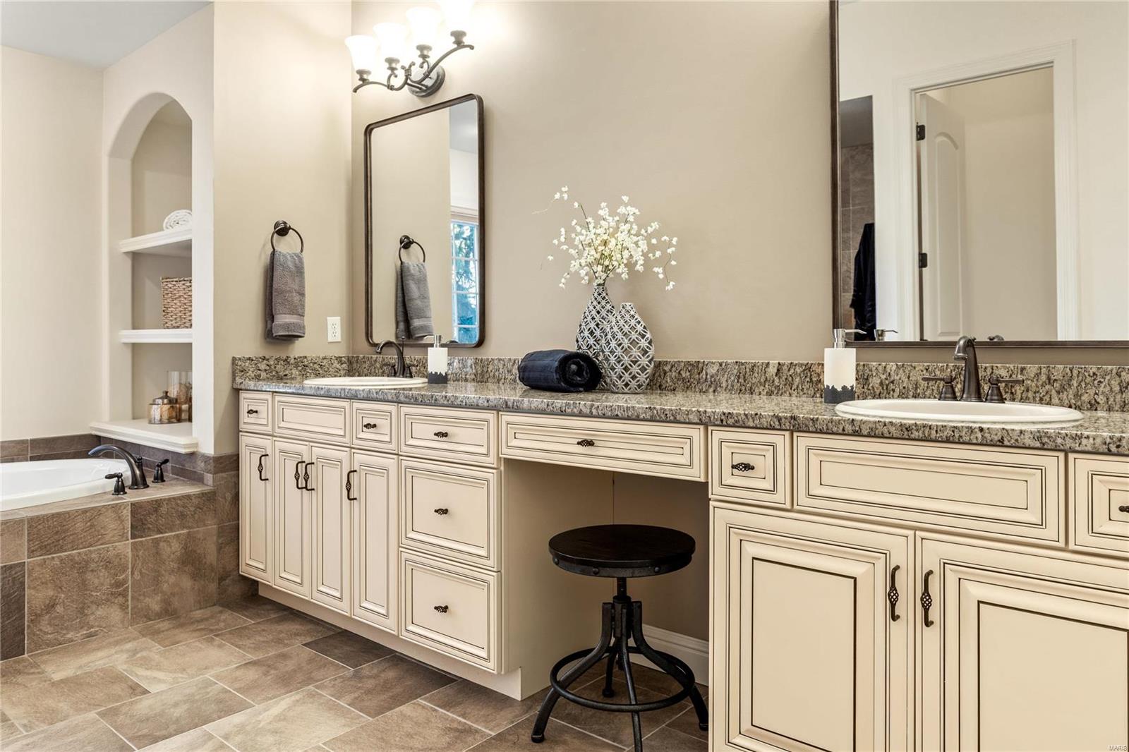 Crest Over Katy Trail - Residential