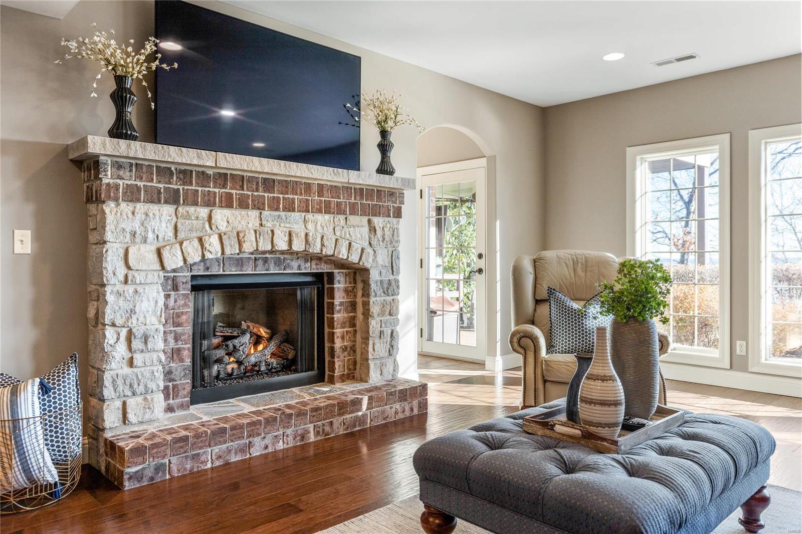 Crest Over Katy Trail - Residential