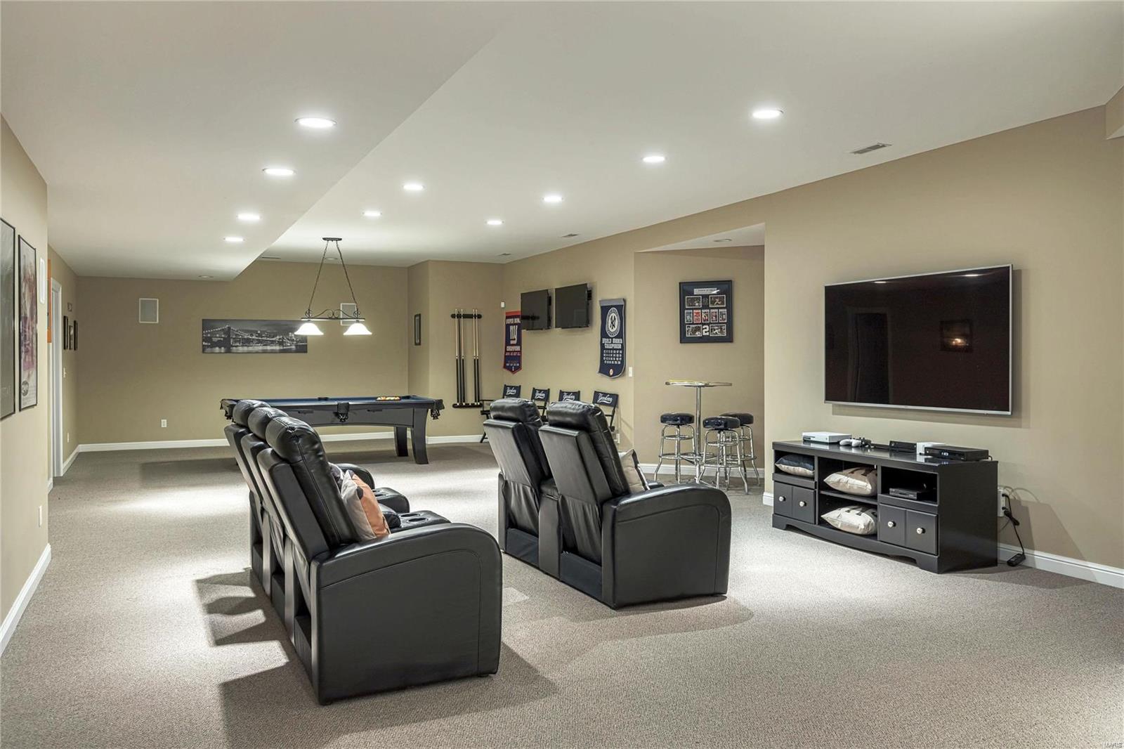 Ballas Acres - Residential