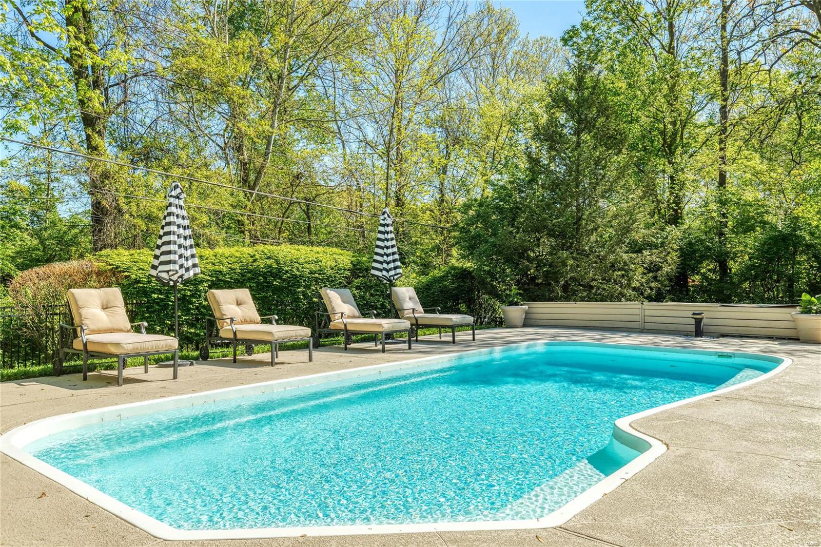 Ballas Acres - Residential