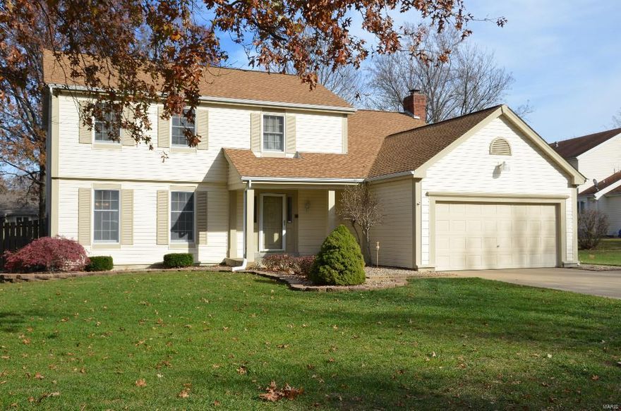Magnificent move-in ready home in sought after Hunters Pointe neighborhood. Enjoy an open floor plan PLUS a separate formal living room & dining room! You will love the flow & openness of the awesome eat-in kitchen through to the spacious family room which features a brick wood burning fireplace complemented by rich warm built in bookcases, a fantastic room for the whole family to cozy up in front of the fire and watch movies! When it's time for bed, head on up, send the little ones off to their mini manors while you retire to the huge master oasis with vaulted ceilings and vast master en-suite staring a marble deep soaker tub, separate shower w/marble surround and double vanities. The fabulous backyard is enriched by a wooden privacy fence and enhanced with a top-notch screened in porch prime for outdoor entertaining. Pride of ownership is evident throughout the property! There is more to see than pictures, you won't be disappointed! Seller offering $5k Upgrade Credit!!! Additional Rooms: Sun Room