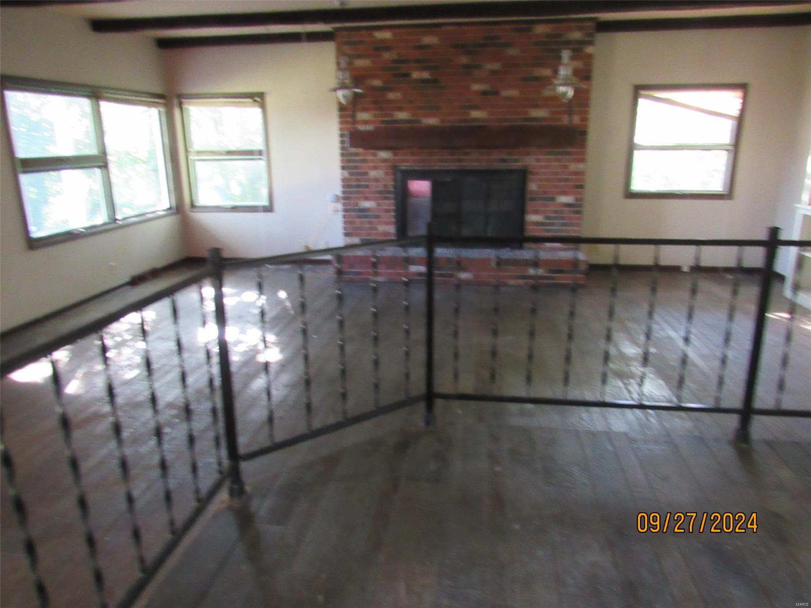 Clarksville, Missouri 63336, United States, 3 Bedrooms Bedrooms, ,2 BathroomsBathrooms,Residential,Pending,41803