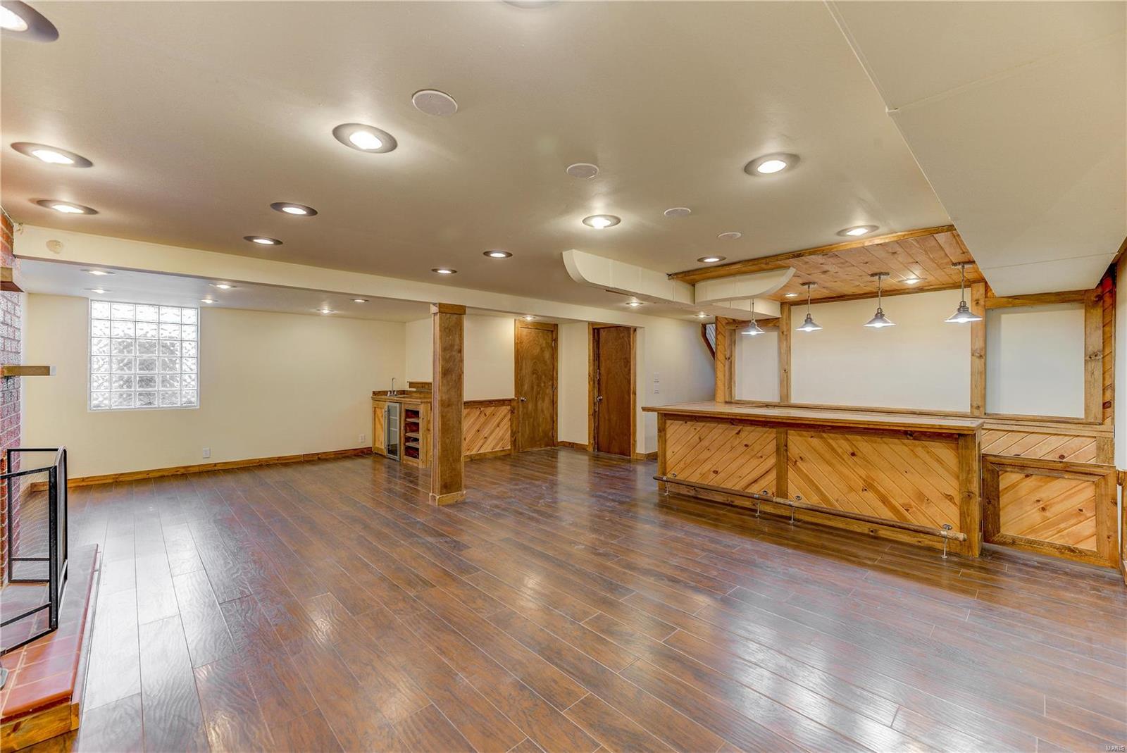 Lakeside - Residential