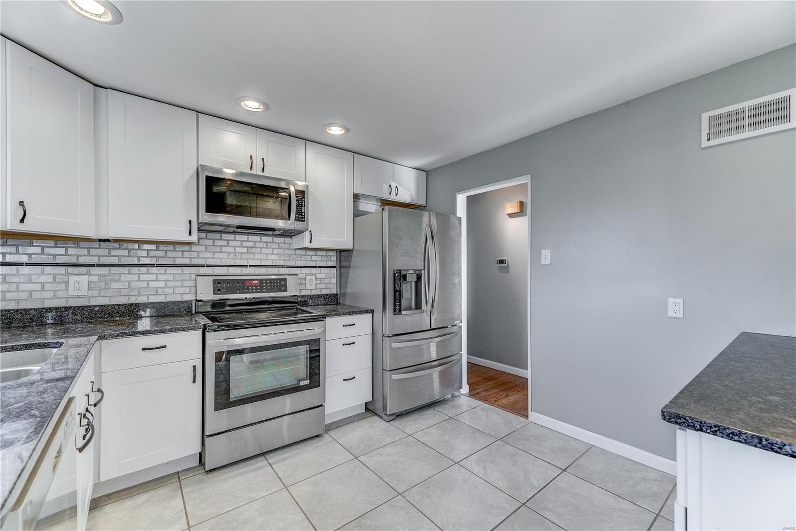 Lakeside - Residential