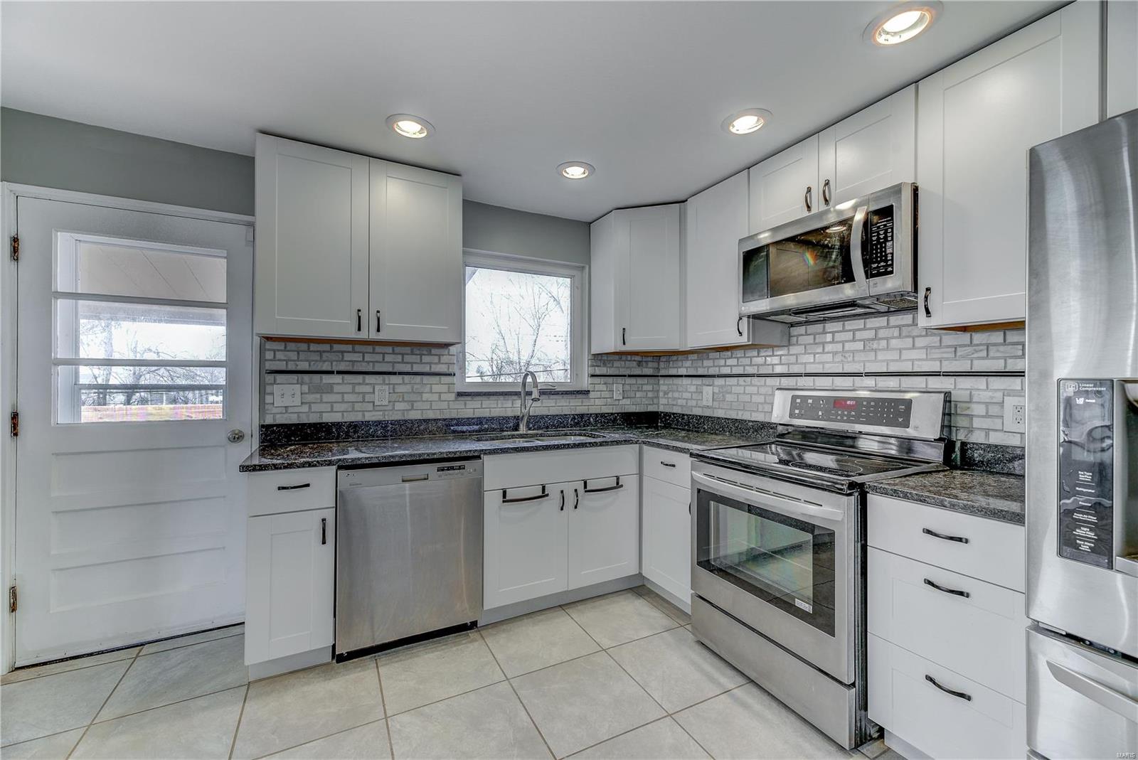 Lakeside - Residential