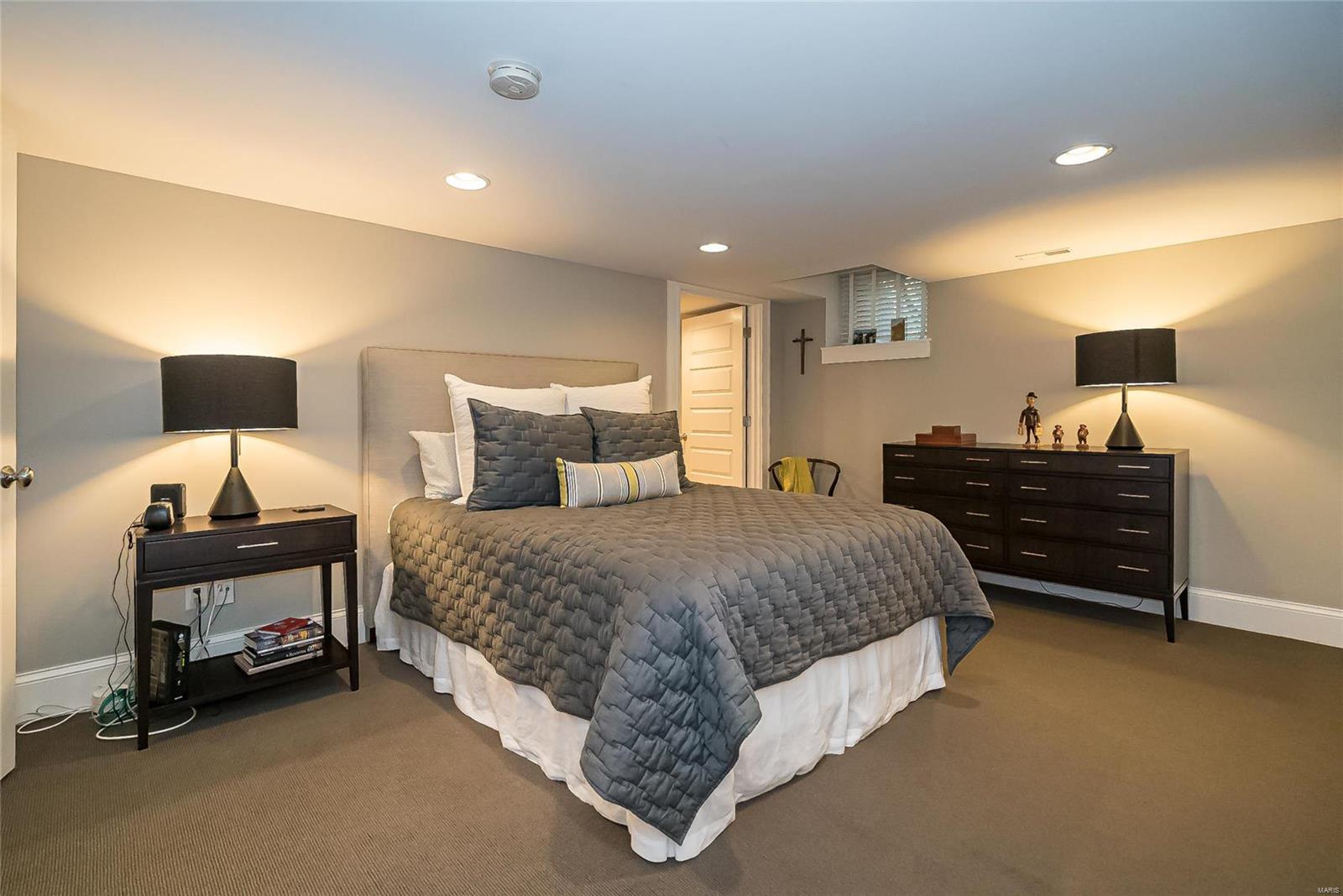 Maryland Place Condos - Residential