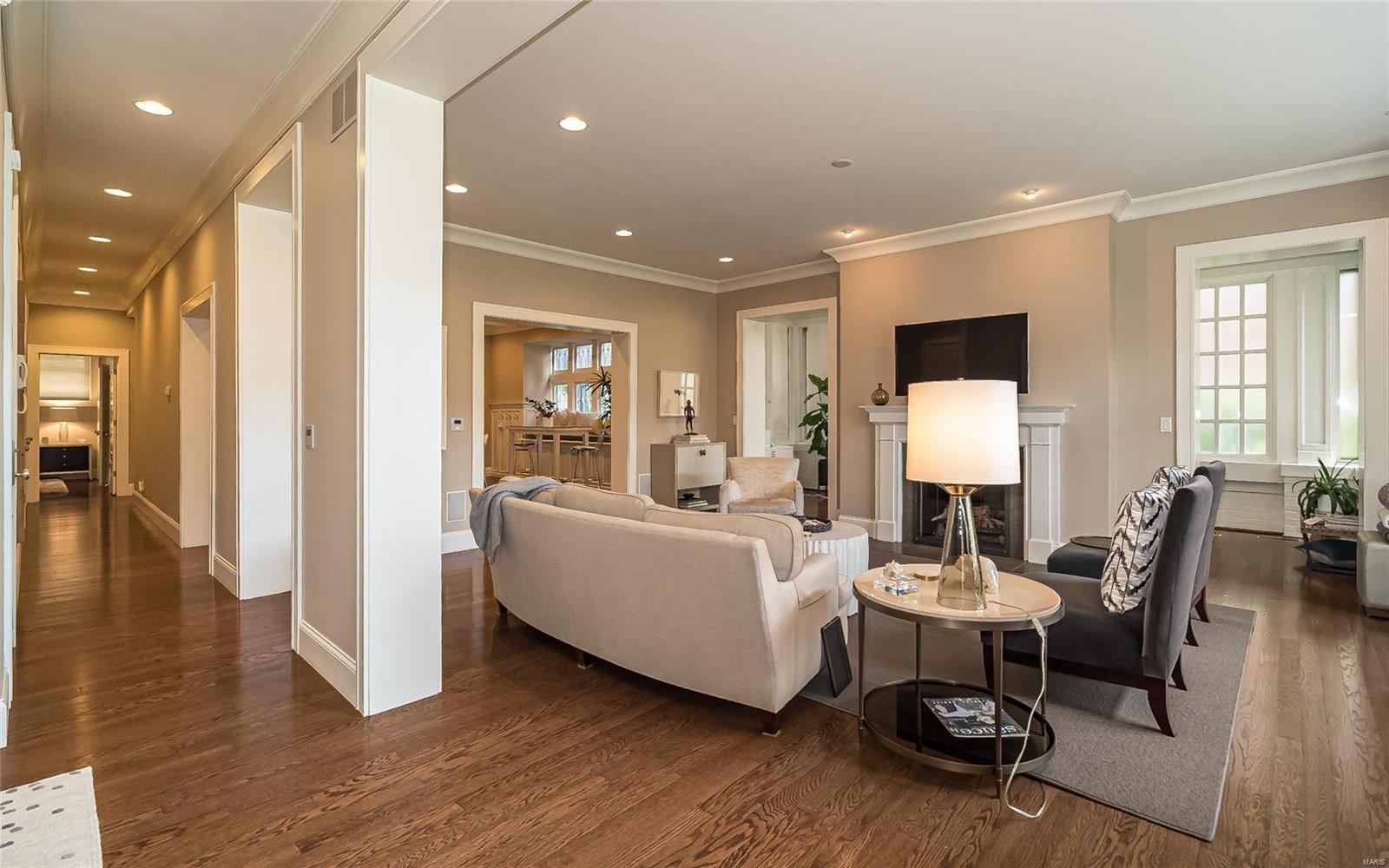 Maryland Place Condos - Residential