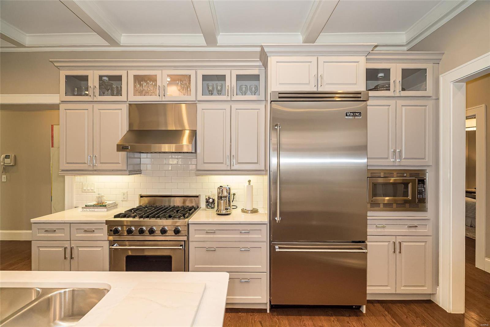 Maryland Place Condos - Residential