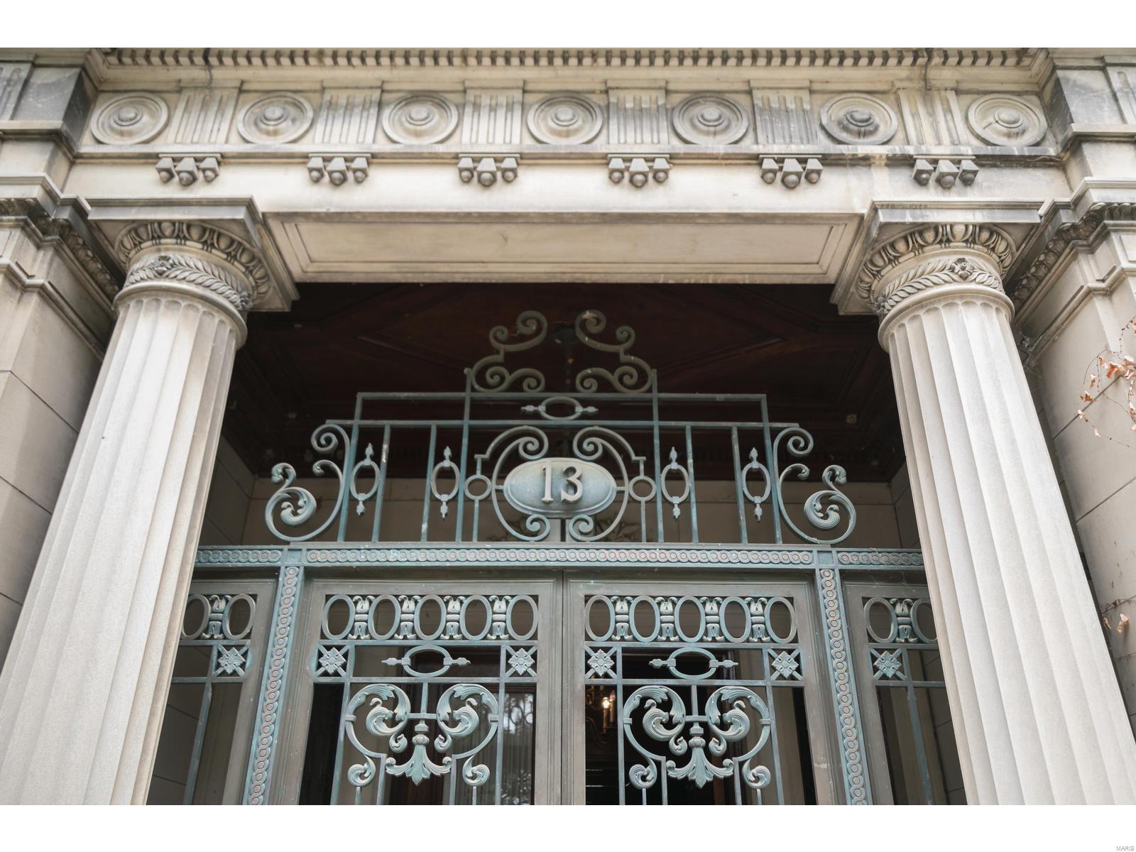 Westmoreland Place - Residential