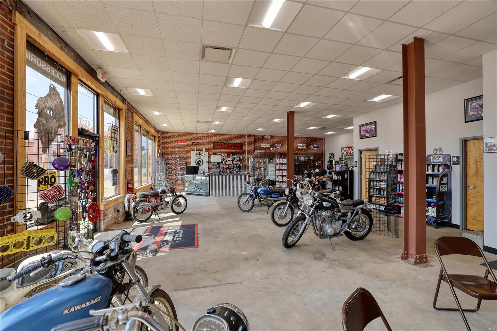 8213 Gravois Road