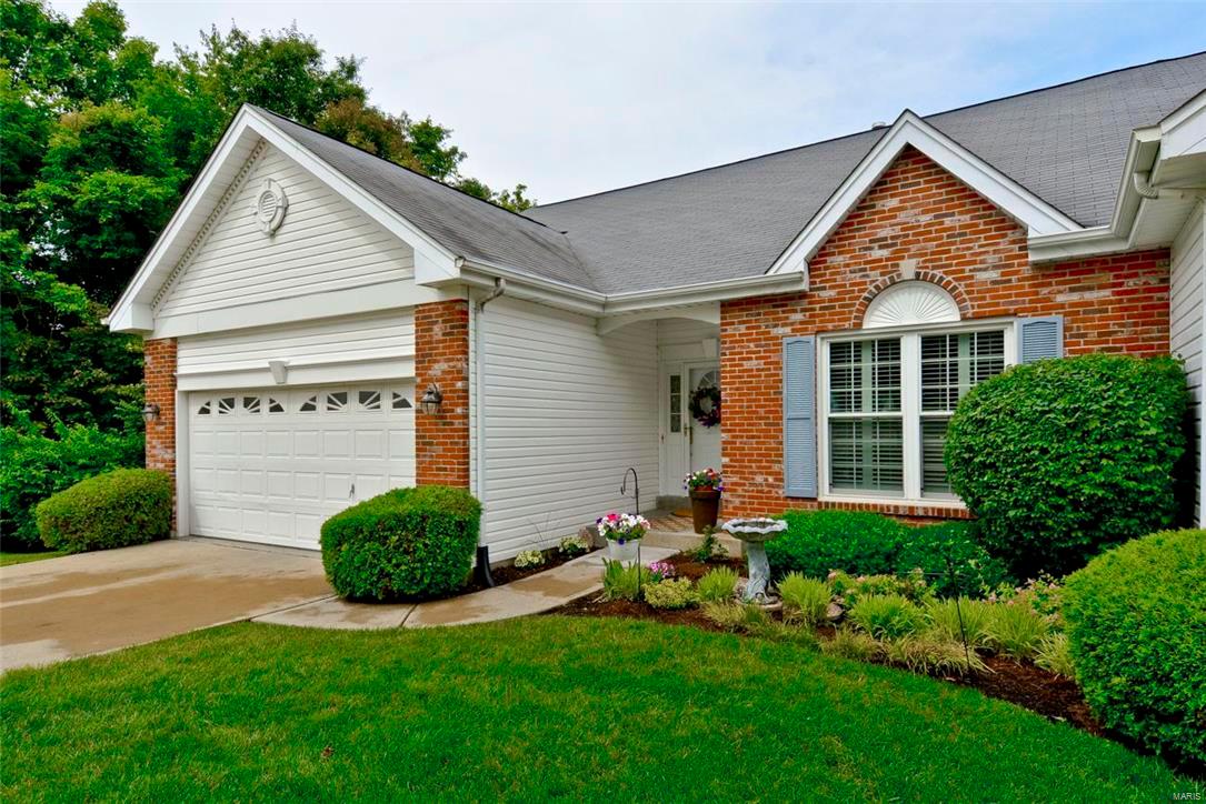 Pine Bluff Villas - Residential