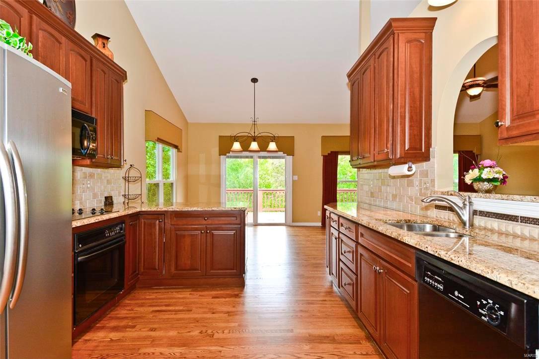 Pine Bluff Villas - Residential