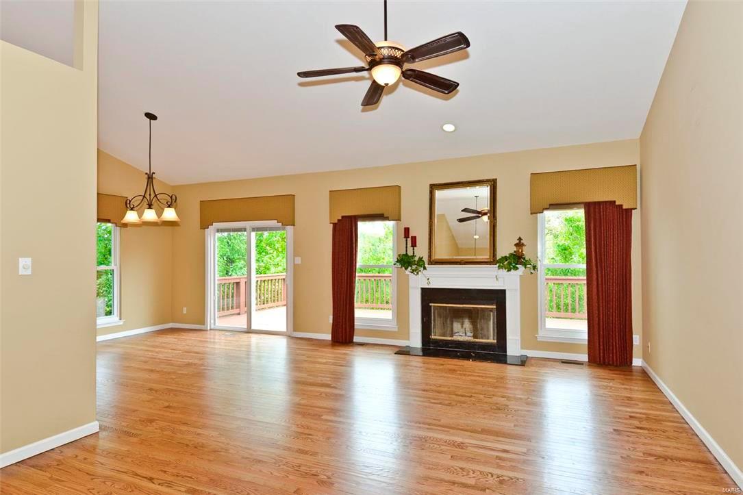Pine Bluff Villas - Residential