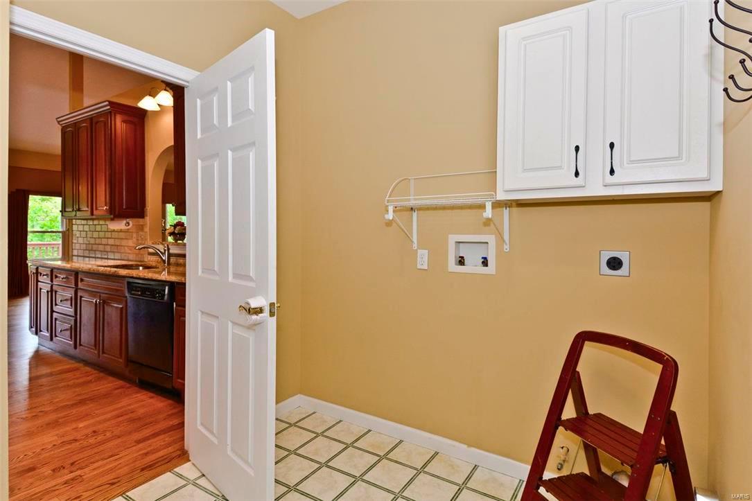 Pine Bluff Villas - Residential