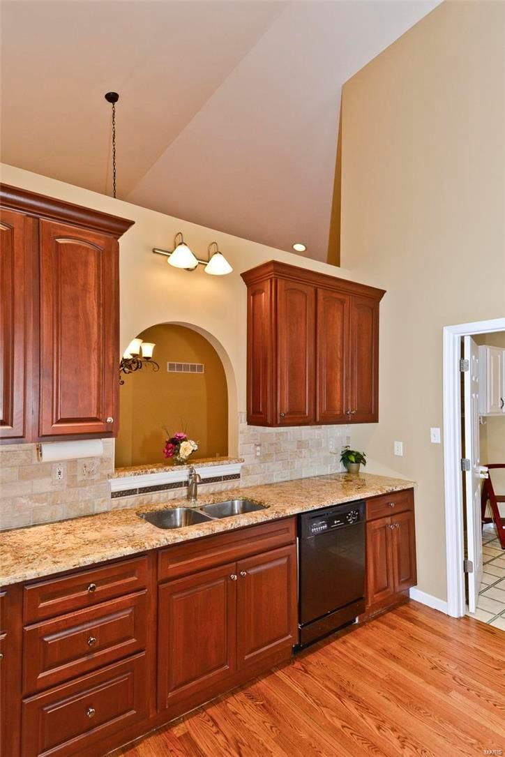 Pine Bluff Villas - Residential