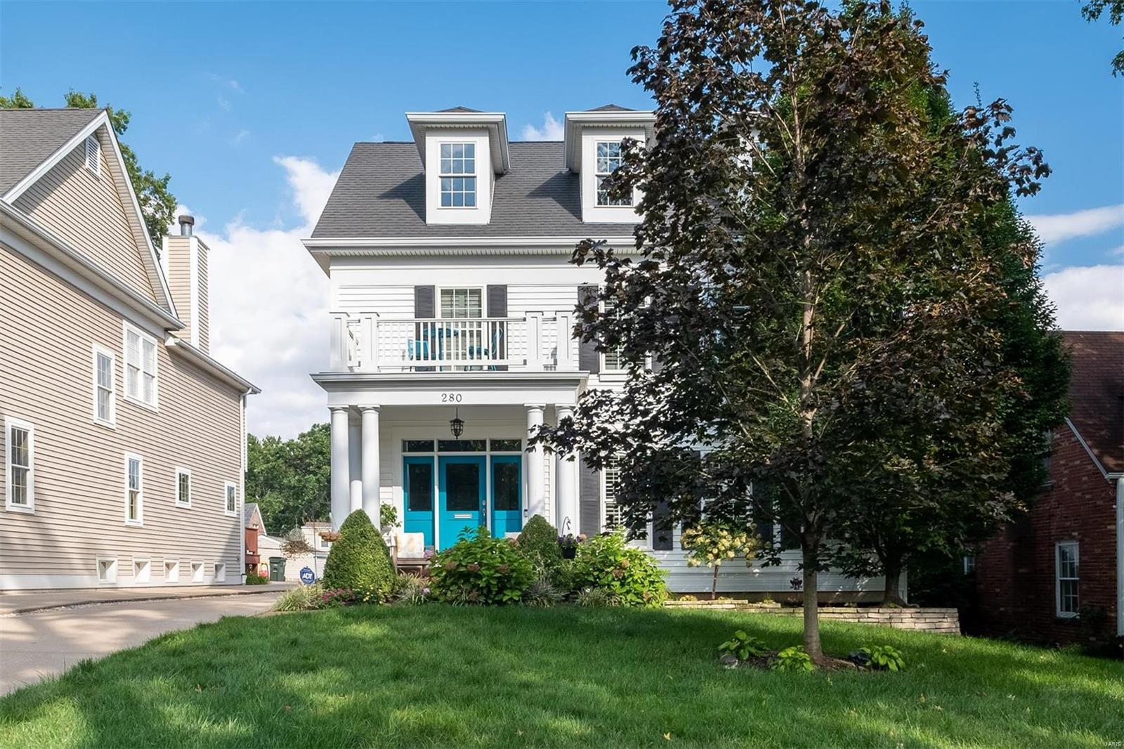 Dickson Place - Residential