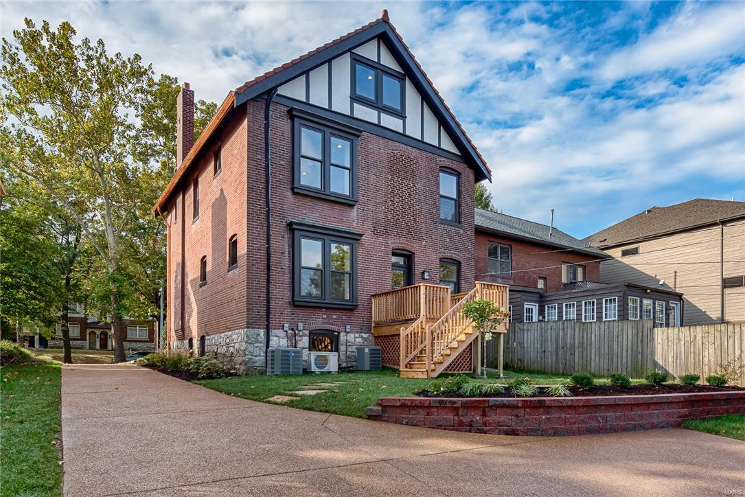 Forsyth Place - Residential