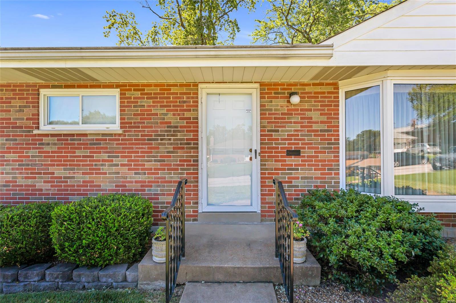 Reavis Gardens - Residential