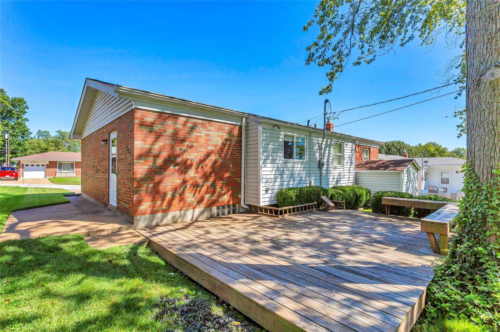 Reavis Gardens - Residential