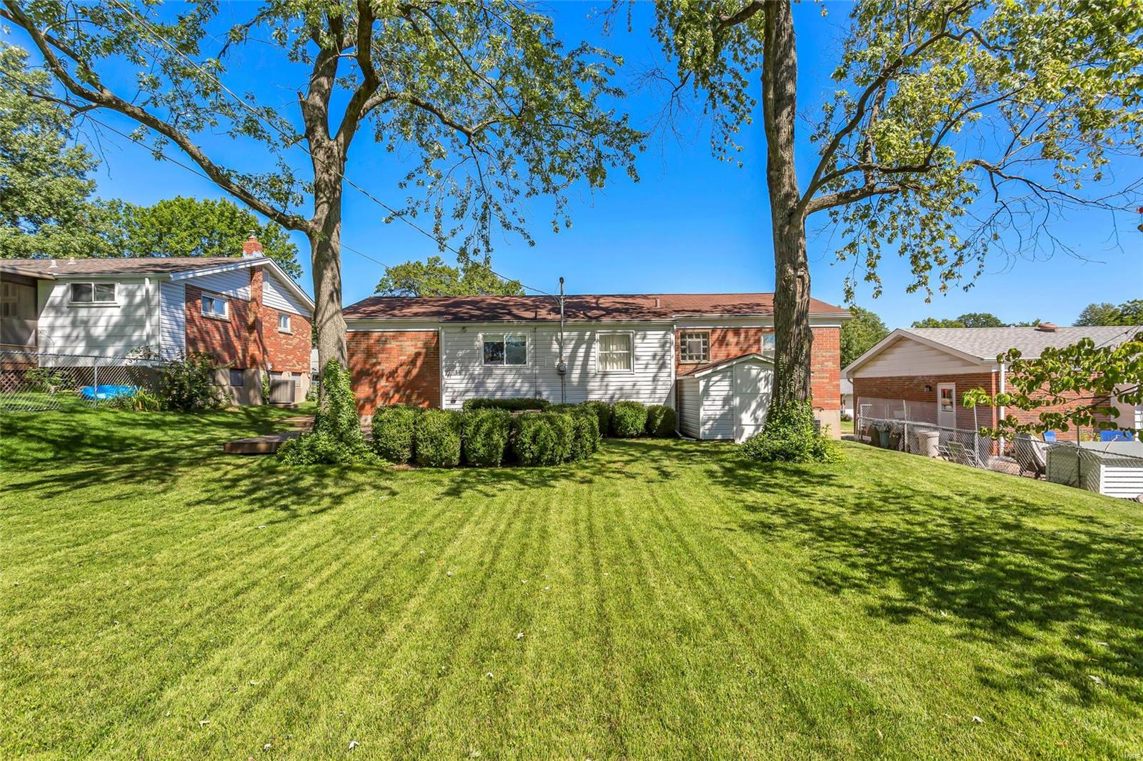 Reavis Gardens - Residential