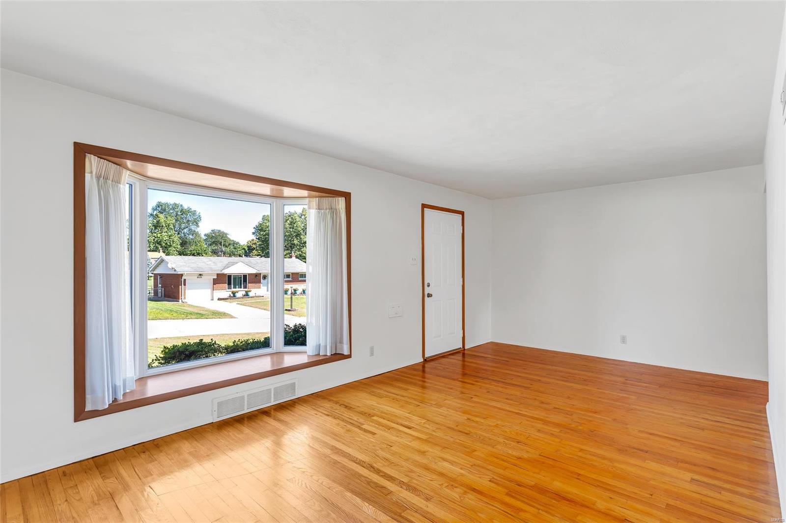 Reavis Gardens - Residential