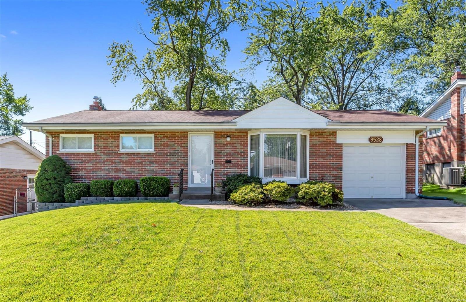 Reavis Gardens - Residential