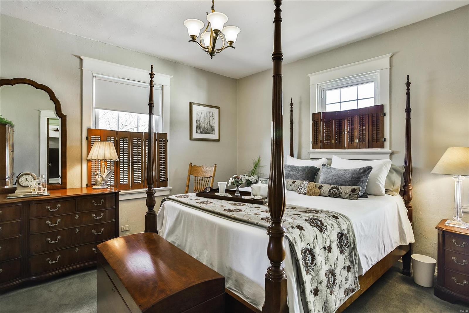 St Louis, Missouri 63119, United States, 3 Bedrooms Bedrooms, ,2 BathroomsBathrooms,Residential,Active,82071