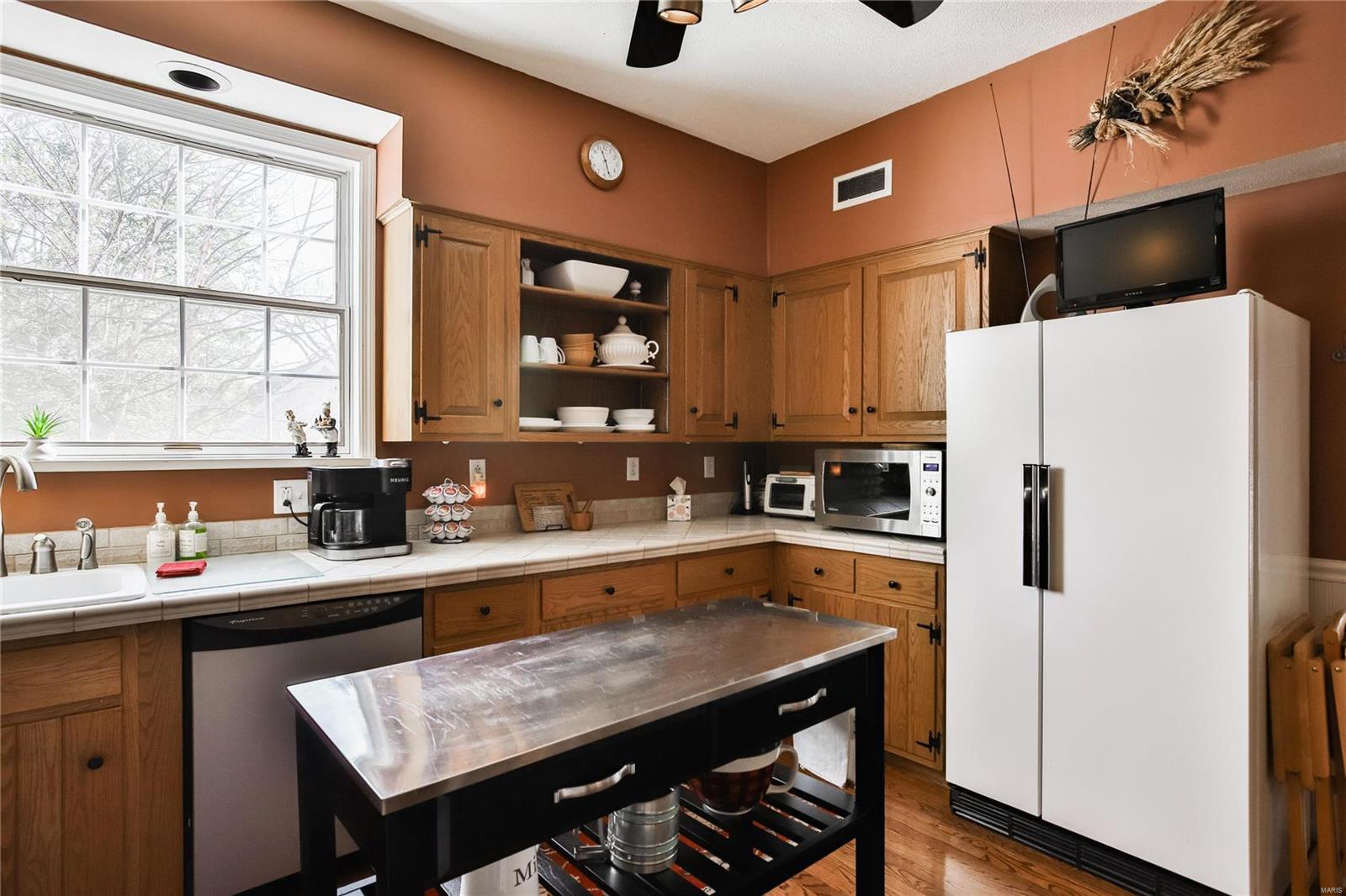 St Louis, Missouri 63119, United States, 3 Bedrooms Bedrooms, ,2 BathroomsBathrooms,Residential,Active,82071