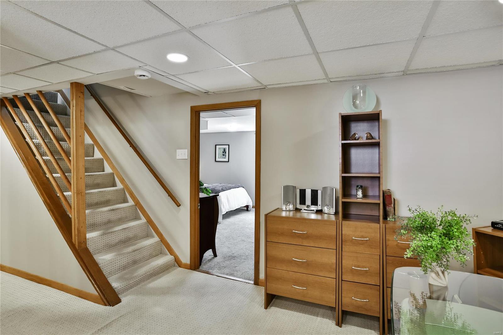 St Louis, Missouri 63119, United States, 3 Bedrooms Bedrooms, ,2 BathroomsBathrooms,Residential,Active,82071