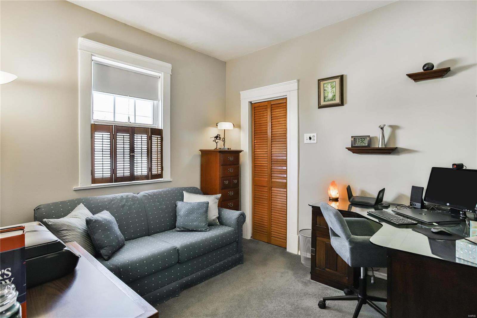 St Louis, Missouri 63119, United States, 3 Bedrooms Bedrooms, ,2 BathroomsBathrooms,Residential,Active,82071